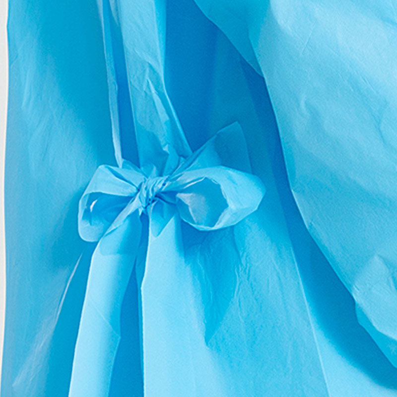 NON STERILE ISOLATION GOWN- AAMI LEVEL 3 BLUE (STERILE/NON STERILE) SG1389-B Four Laces