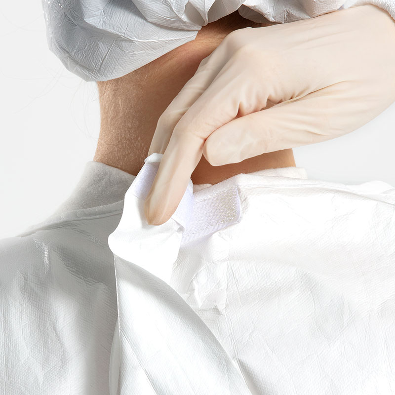 NON STERILE ISOLATION GOWN - AAMI LEVEL 4 WHITE (STERILE/NON STERILE) SG1448 Velcro Type