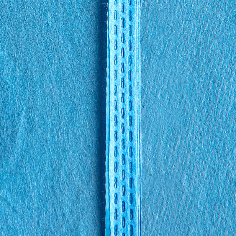 NON STERILE ISOLATION GOWN- AAMI LEVEL 3 BLUE (STERILE/NON STERILE) SG1389-B Ultrasonic Stitches